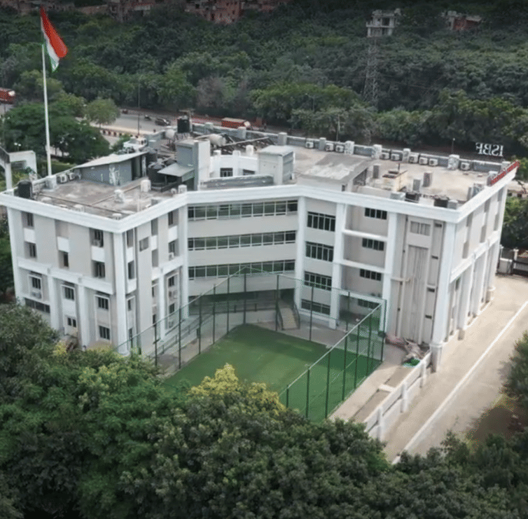 Indian School of Business and Finance New Delhi Campus photo 33